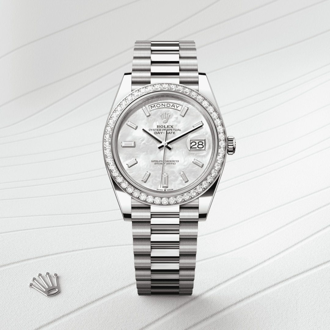 Rolex Day-Date 40 Oyster, 40 mm, beyaz altın ve pırlanta M228349RBR-0046