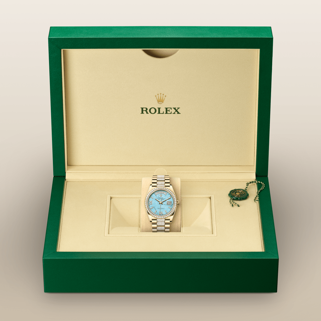Rolex Day-Date 36 Oyster, 36 mm, yellow gold and diamonds M128348RBR-0038