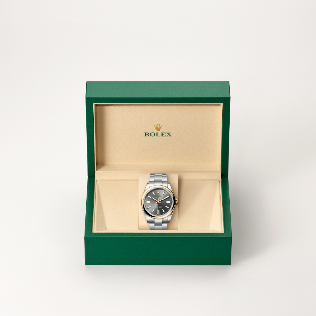 Rolex Oyster Perpetual 41 Oyster, 41 mm, Oystersteel çelik ve sarı altın M134303-0001