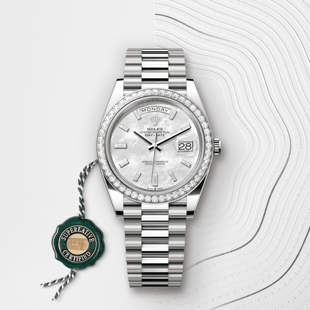 Rolex Day-Date 40 Oyster, 40 mm, beyaz altın ve pırlanta M228349RBR-0046