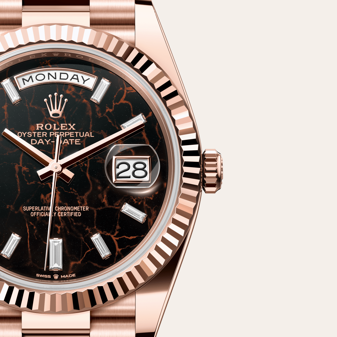 Rolex Day-Date 40 Oyster, 40 mm, Everose altın M228235-0045