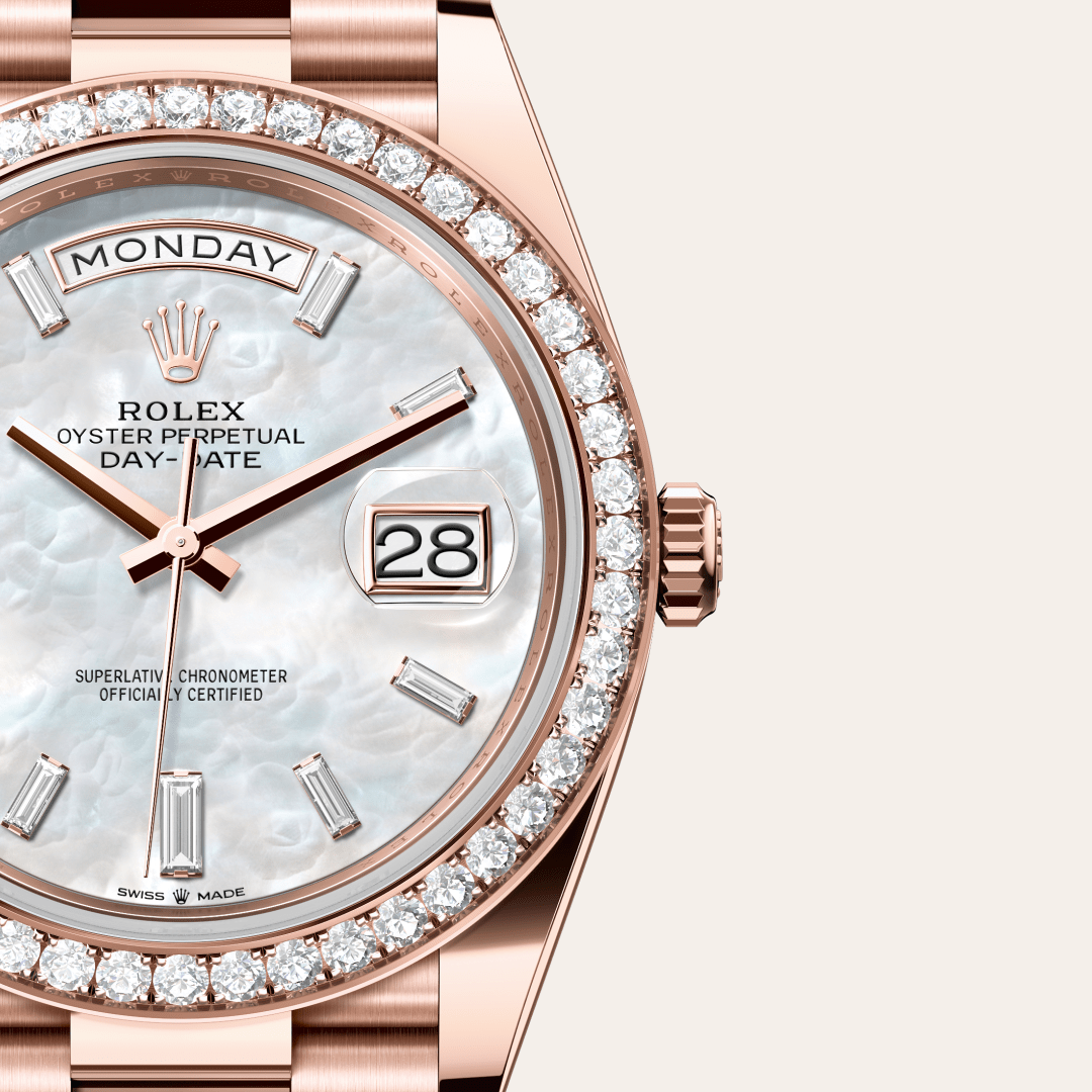 Rolex Day-Date 40 Oyster, 40 mm, Everose altın ve pırlanta M228345RBR-0026