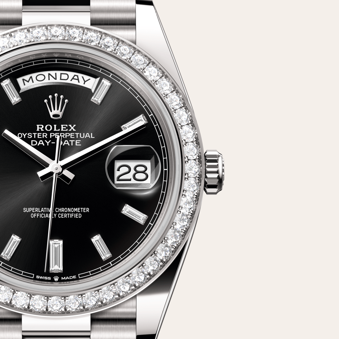 Rolex Day-Date 40 Oyster, 40 mm, beyaz altın ve pırlanta M228349RBR-0003